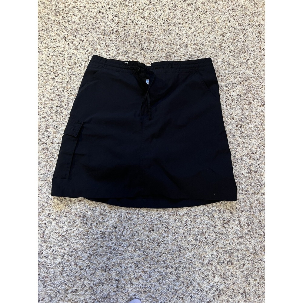 Patagonia NWOT tennis skirt /short light sz 6 Black 3 Pockets‎ Pull String Waist